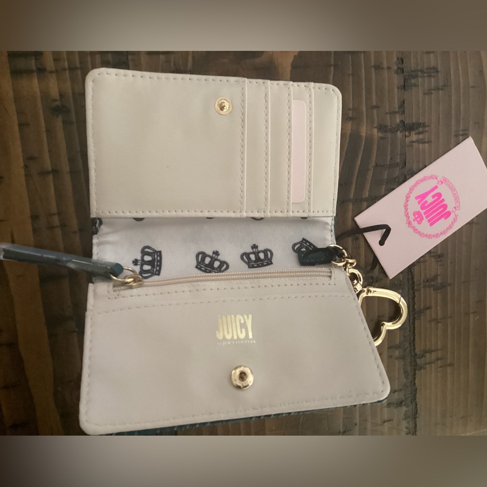 NWT Juicy Couture by Juicy Wallet - Picture 3 of 8